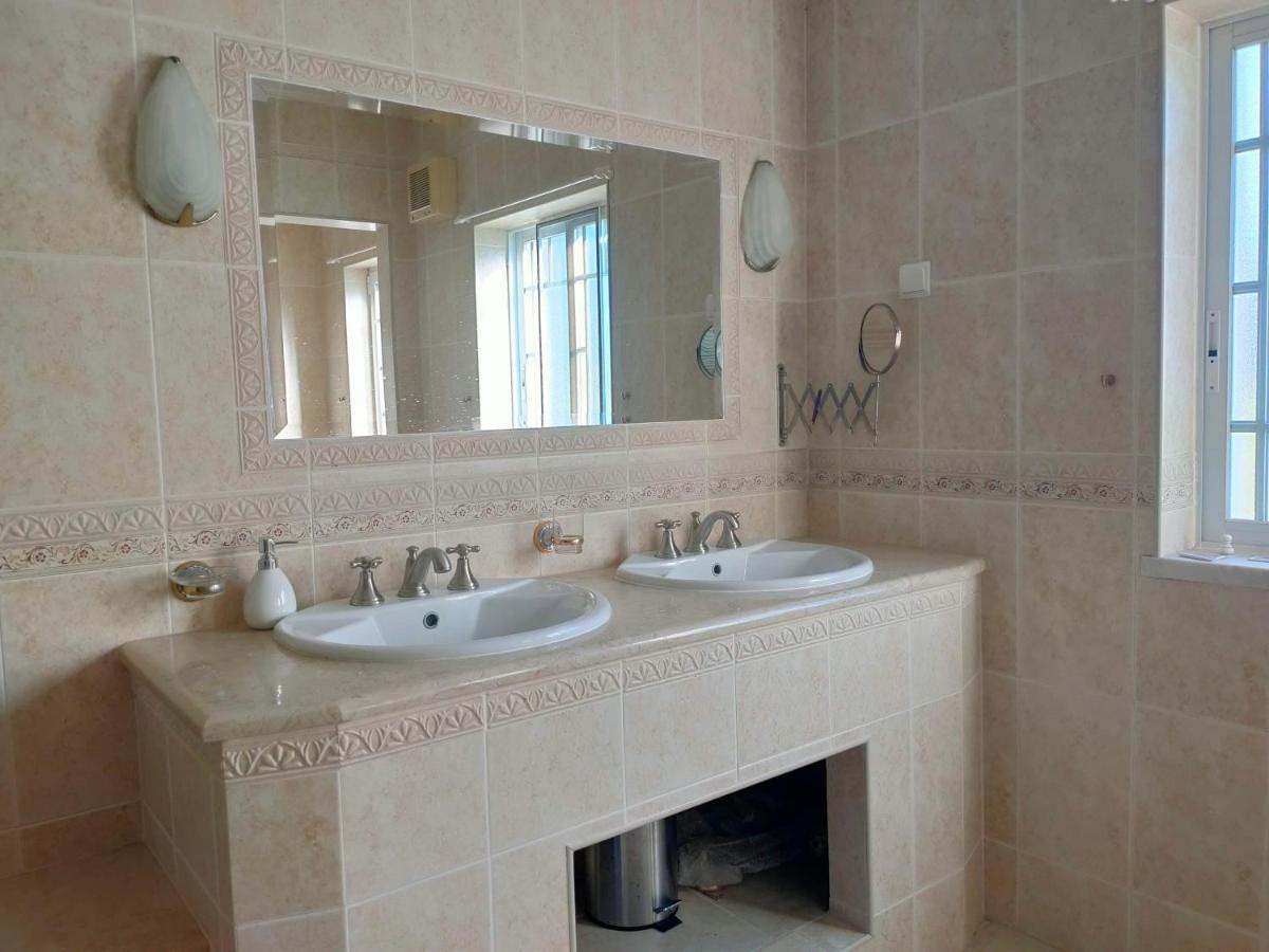 Villa Shardana B&B Sesimbra Dış mekan fotoğraf
